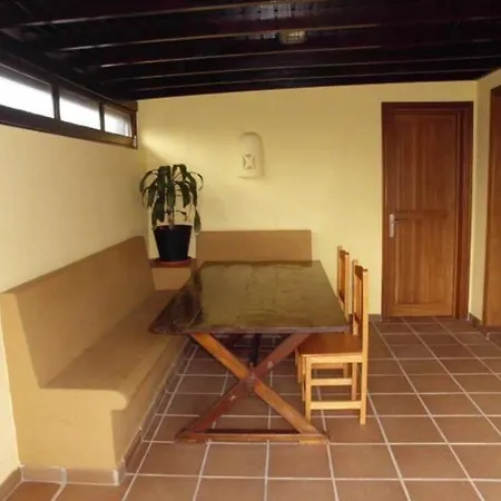 Playa Blanca Sleeps 4 Pool Wifi * Playa Blanca (Lanzarote)